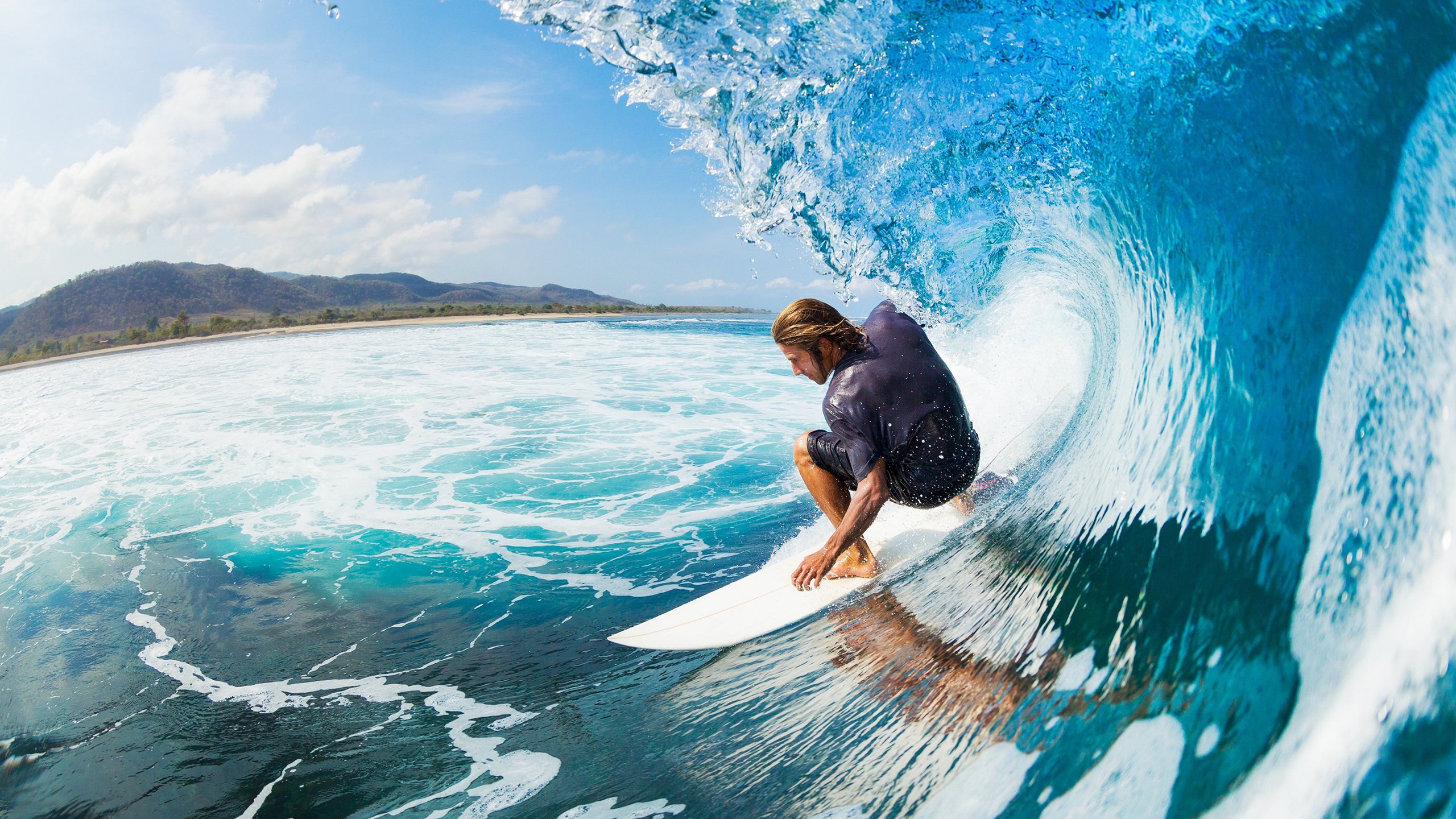 九游app下载中心-球场“姐妹花”——巾帼不让须眉的欧冠女将风采，欧冠女子